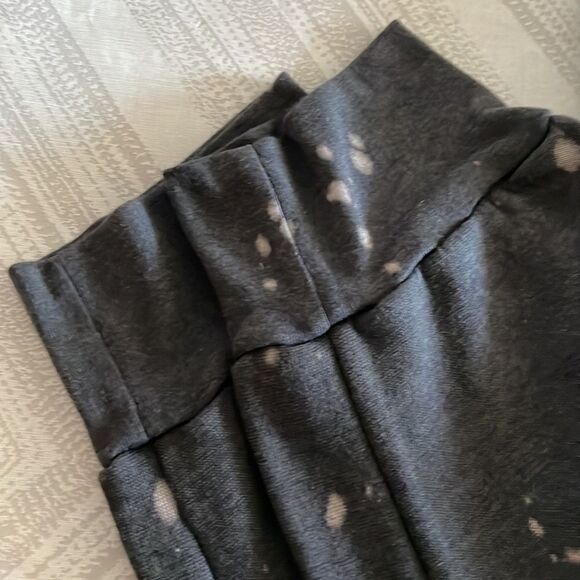 T2Love Women’s Grey with Bleach Spot Joggers - Picture 2 of 7